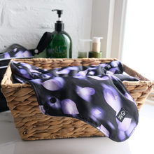 Lade das Bild in den Galerie-Viewer, eco lily reusable menstrual pads

